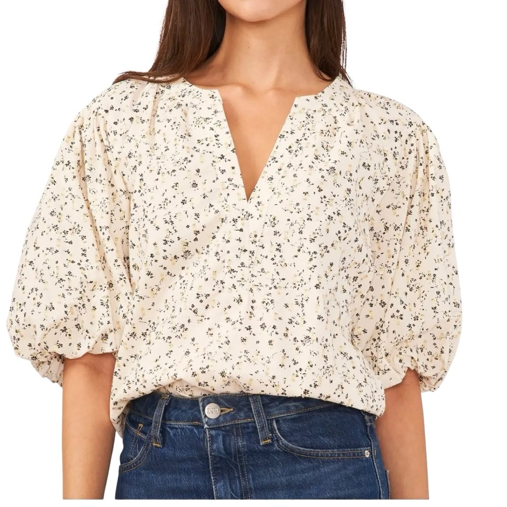 Vince Camuto Cream Floral Blouse